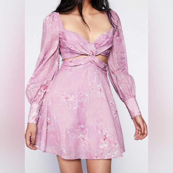 Bardot Dresses & Skirts - Nwt BARDOT Florita Mini Dress